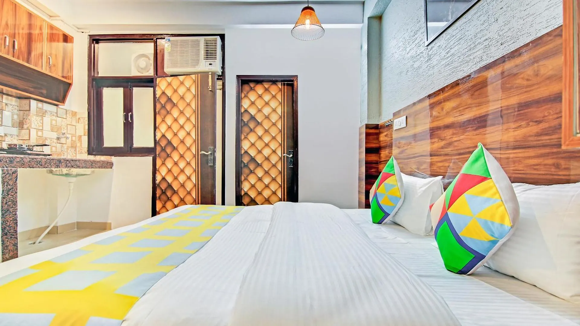 Hotel O Sky Blue Gurgaon 0*,  Hindistan