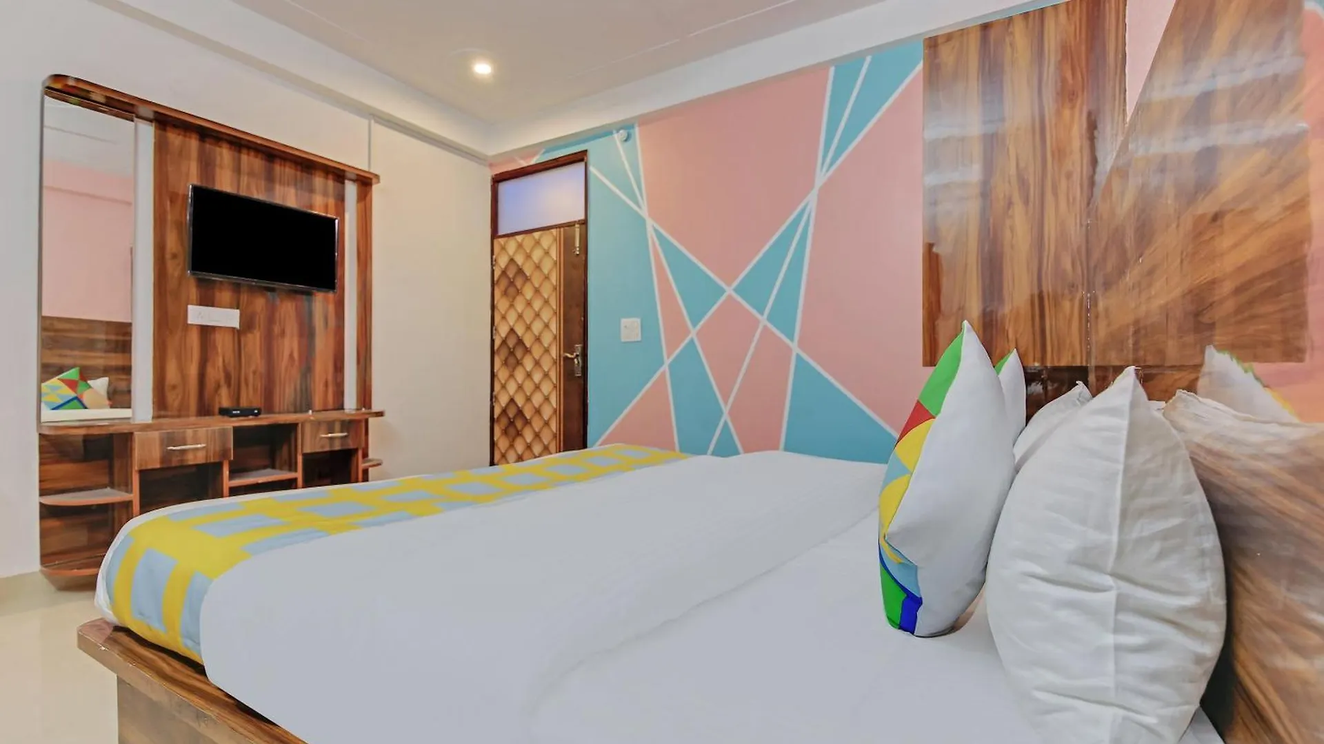 Hotel O Sky Blue Gurgaon
