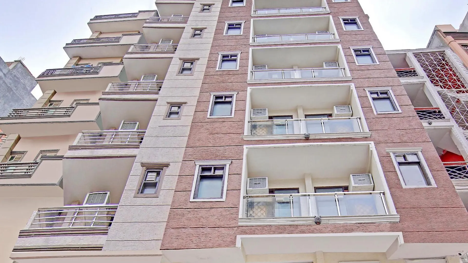 Hotel O Sky Blue Gurgaon Daire