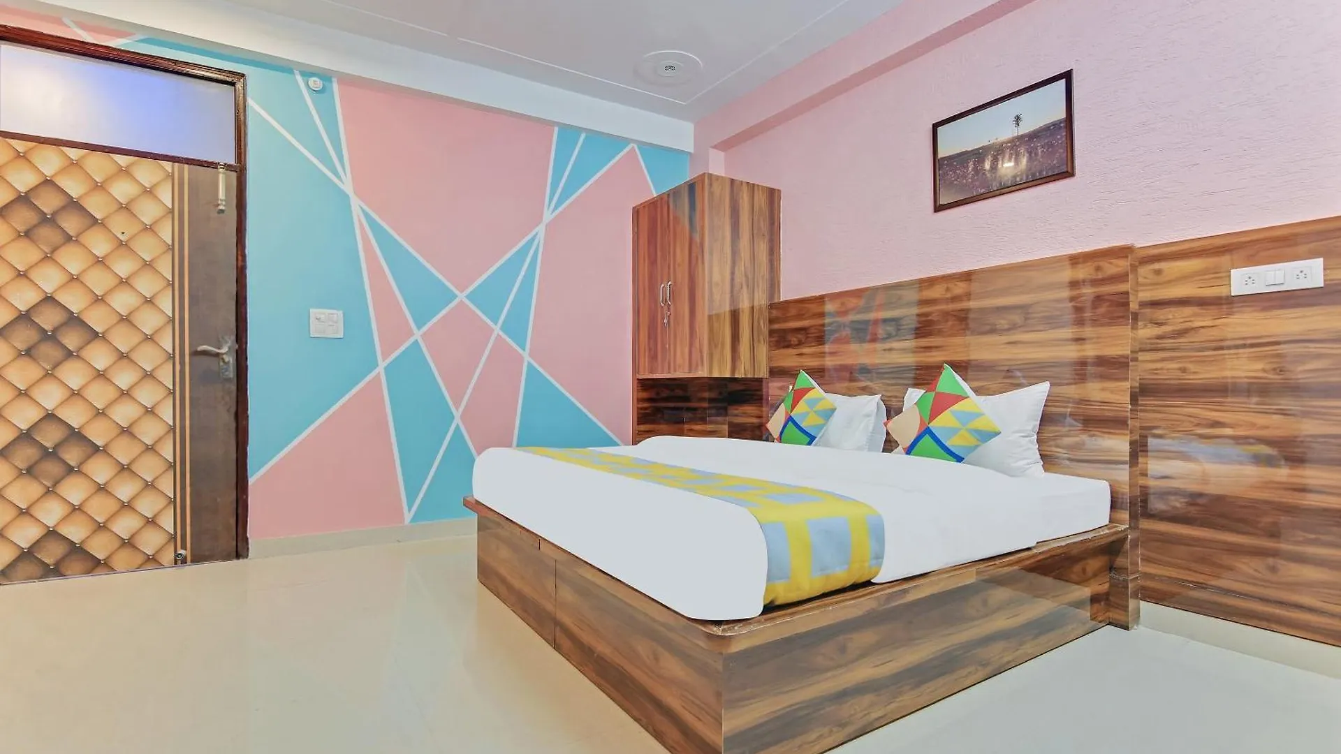 Hotel O Sky Blue Gurgaon